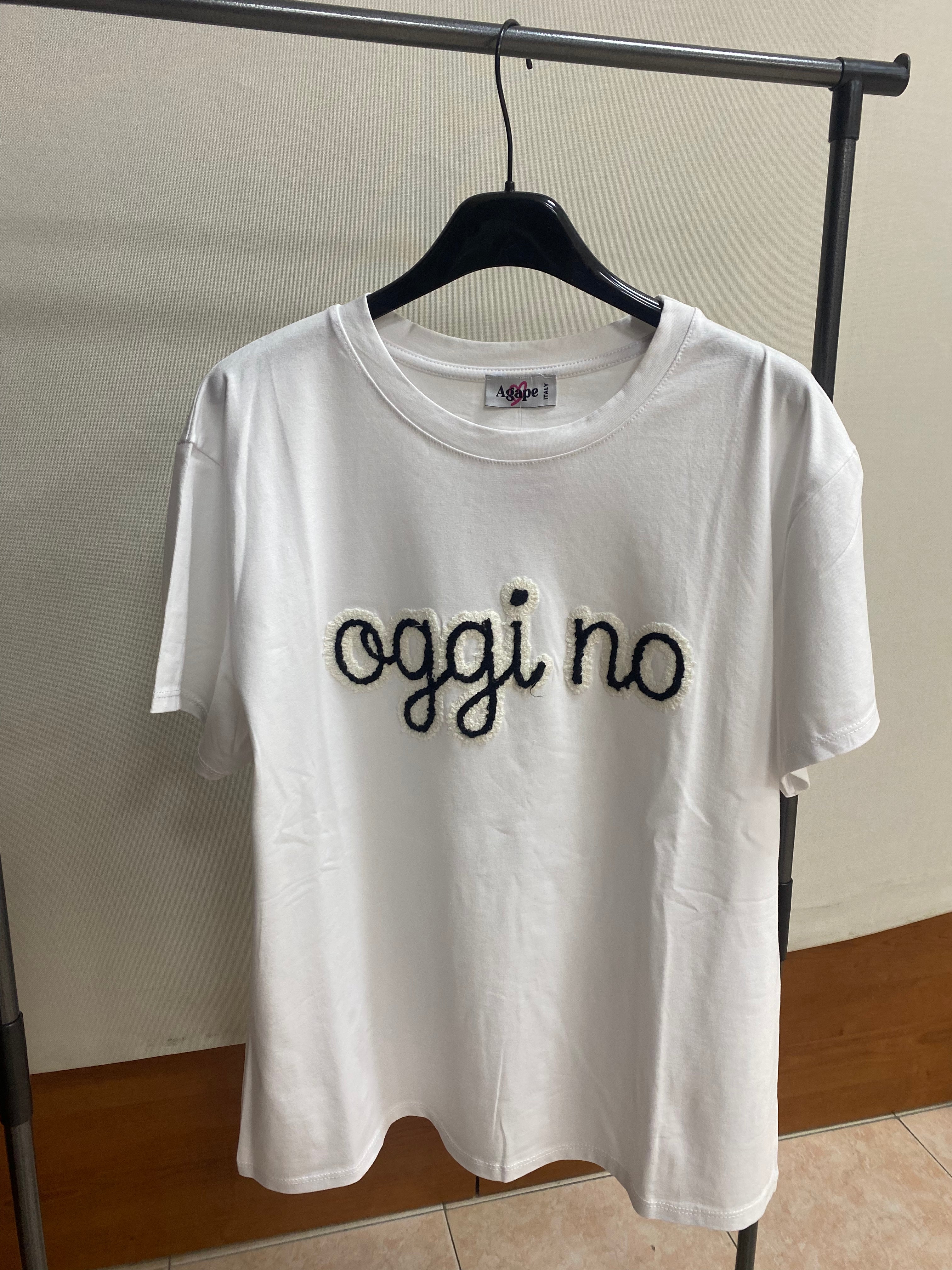 t-shirt scritta